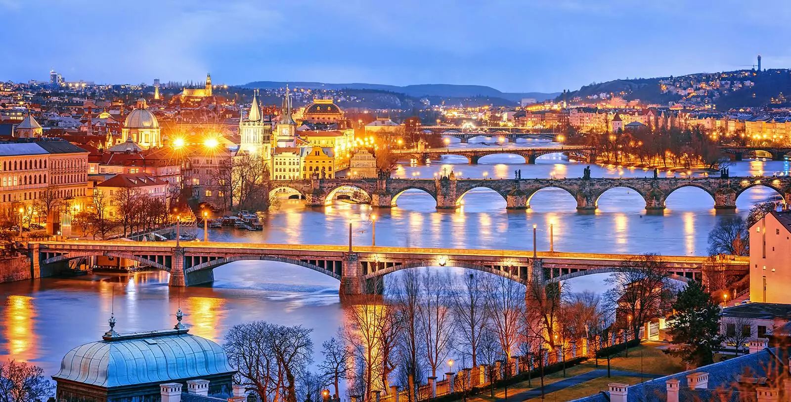 Bild für Prag Karlsbrücke © Shutterstock